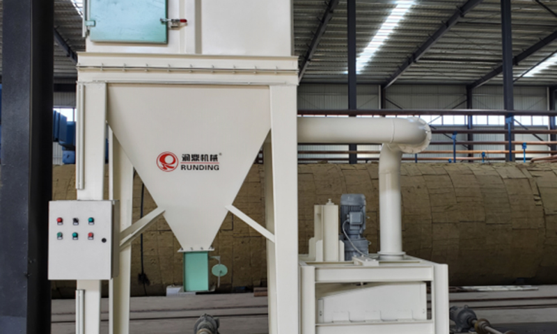 Čistič bočnej dosky